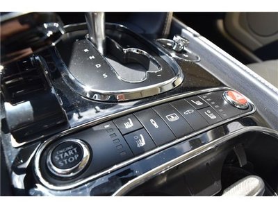صورة مصغرة 14 لـ 2018 Bentley FLYING SPUR