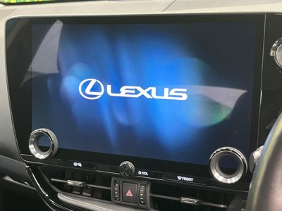 2023 Lexus NX photo 4