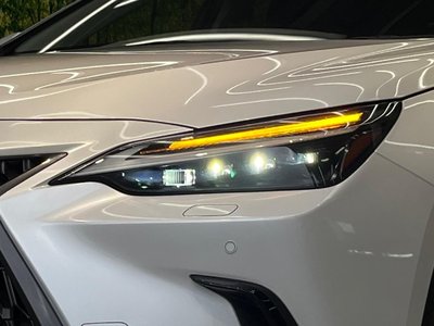 2023 Lexus NX thumbnail 30