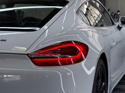 2013 Porsche CAYMAN photo 10