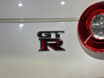 2025 Nissan GT-R — миниатюра 48