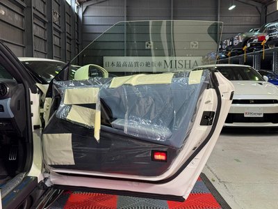 2025 Nissan GT-R — миниатюра 51