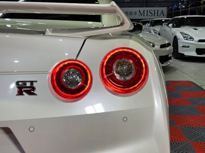 2025 Nissan GT-R — миниатюра 40