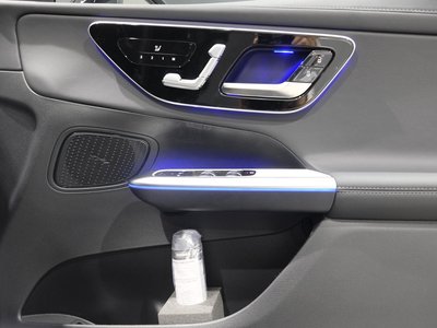2026 Mercedes-BENZ GLC thumbnail 22