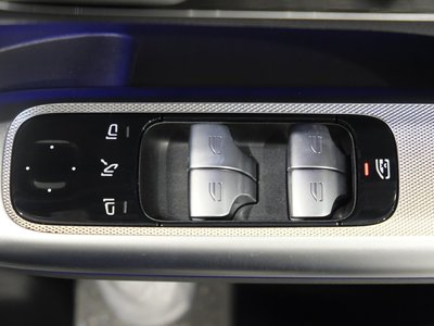2026 Mercedes-BENZ GLC thumbnail 26