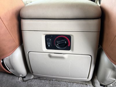صورة مصغرة 28 لـ 2006 Toyota LAND CRUISER 100