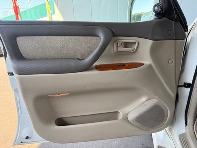 صورة مصغرة 31 لـ 2006 Toyota LAND CRUISER 100