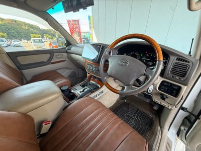 صورة مصغرة 11 لـ 2006 Toyota LAND CRUISER 100