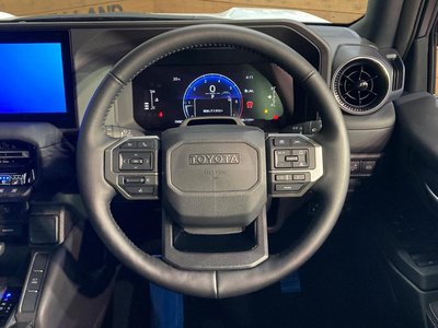 صورة 39 لـ 2025 Toyota LAND CRUISER 250