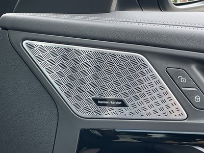 2025 BMW IX1 thumbnail 50
