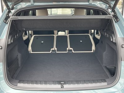 2025 BMW IX1 photo 11