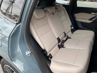 2025 BMW IX1 photo 15