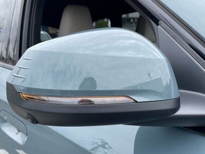 2025 BMW IX1 thumbnail 55