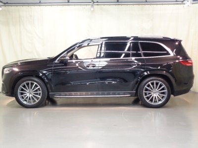 2024 Mercedes-BENZ GLS photo 3