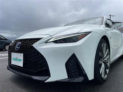 2021 Lexus IS thumbnail 42