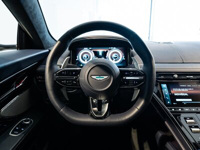 2024 Aston Martin DB12 — фото 47