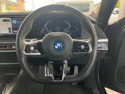 2025 BMW I7 thumbnail 57
