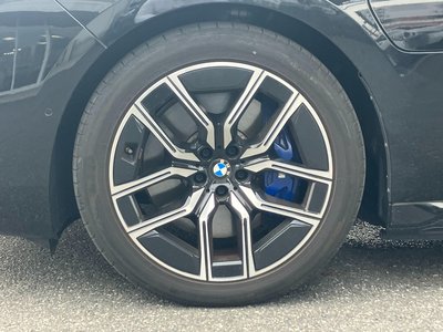 2025 BMW I7 photo 10