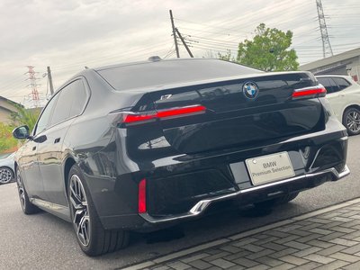 2025 BMW I7 photo 7