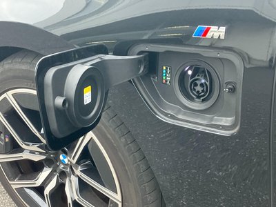 2025 BMW I7 thumbnail 55