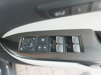 صورة 34 لـ 2023 Lexus NX
