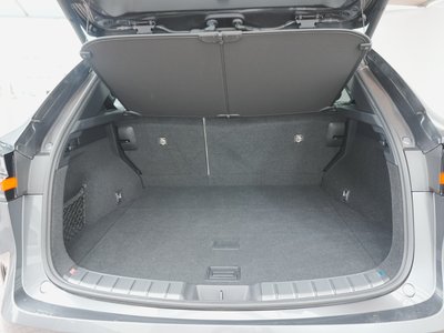 صورة 13 لـ 2023 Lexus NX