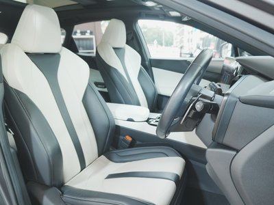 صورة 37 لـ 2023 Lexus NX