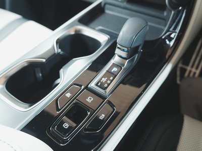 صورة 25 لـ 2023 Lexus NX