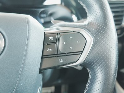 صورة 23 لـ 2023 Lexus NX