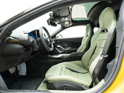 صورة 4 لـ 2025 Ferrari 12 CILINDRI