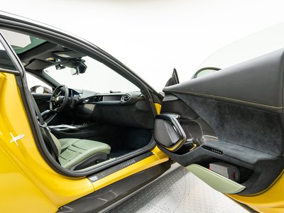 صورة 29 لـ 2025 Ferrari 12 CILINDRI