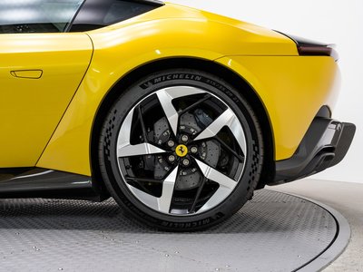 صورة 28 لـ 2025 Ferrari 12 CILINDRI