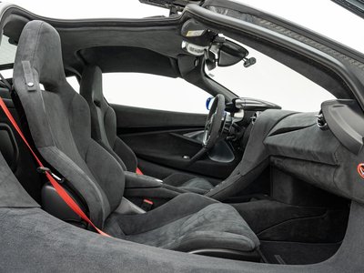 صورة 31 لـ 2024 Mclaren 750S