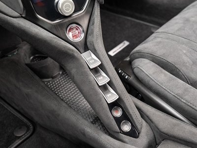 صورة 27 لـ 2024 Mclaren 750S
