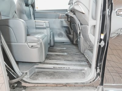 صورة 42 لـ 2023 Toyota VELLFIRE