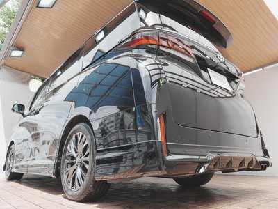 صورة 57 لـ 2023 Toyota VELLFIRE