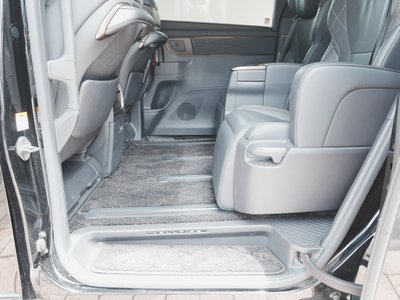 صورة 44 لـ 2023 Toyota VELLFIRE