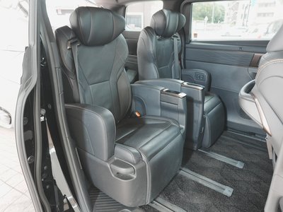 صورة 43 لـ 2023 Toyota VELLFIRE