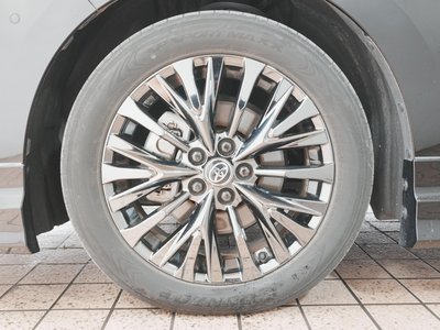 صورة 65 لـ 2023 Toyota VELLFIRE