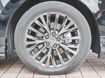 صورة 64 لـ 2023 Toyota VELLFIRE