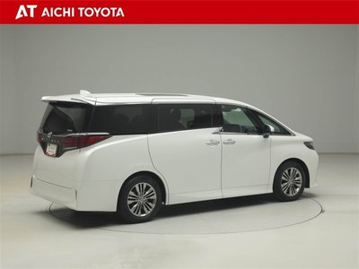 2023 Toyota ALPHARD — фото 10