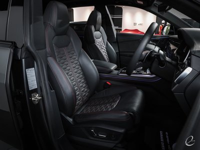 صورة 4 لـ 2024 AUDI RS Q8
