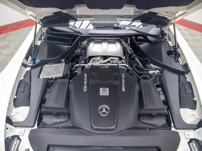 صورة 9 لـ 2019 Mercedes-BENZ GT AMG