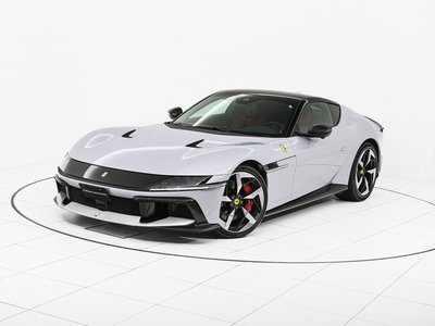 صورة 28 لـ 2025 Ferrari 12 CILINDRI