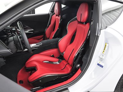 صورة 15 لـ 2025 Ferrari 12 CILINDRI