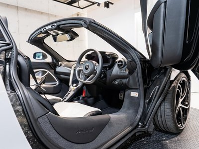 2025 Mclaren 750S SPIDER thumbnail 17