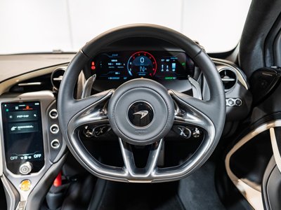 2025 Mclaren 750S SPIDER thumbnail 19