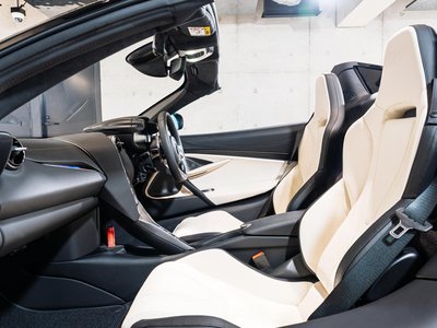 2025 Mclaren 750S SPIDER thumbnail 21