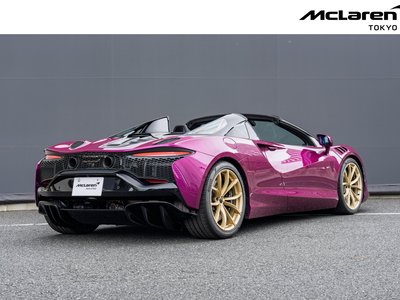 صورة 15 لـ 2026 Mclaren ARTURA SPIDER