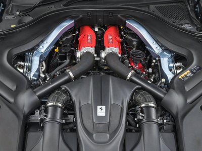 صورة 10 لـ 2026 Ferrari ROMA SPIDER